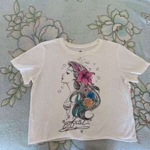 Woman's large Ariel The Little Mermaid‎ T-Shirt by Disney princess attire